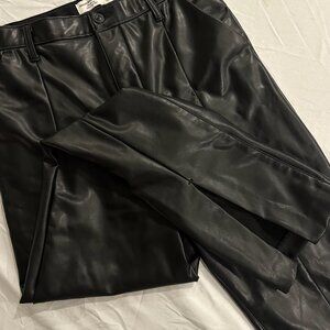 Skinny High Rise Vegan Leather Pant